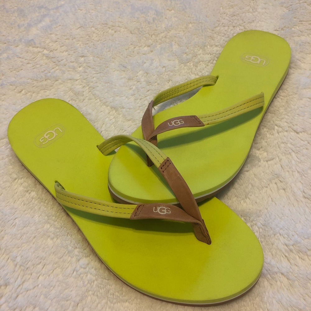 UGG flip flops